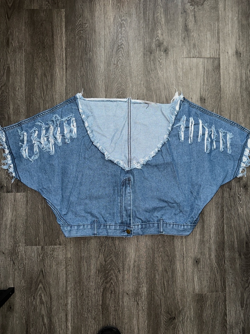 Frayed Open-Back Cropped Denim Jacket